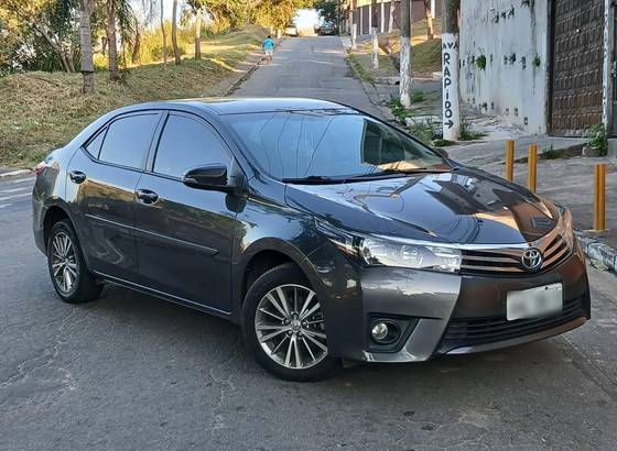 TOYOTA COROLLA 1.8 GLI 16V FLEX 4P AUTOMÁTICO TOYOTA COROLLA 1.8 GLI 16V FLEX 4P AUTOMÁTICO
